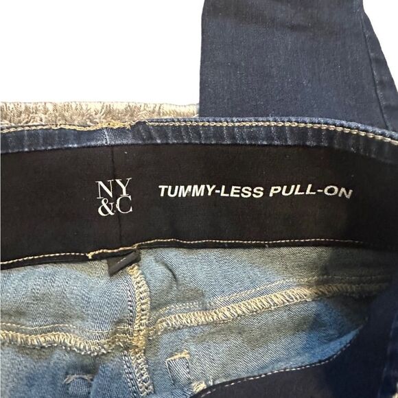 New York & Co. Tummy-Less Pull On Jean in XS. NWOT - Picture 4 of 5
